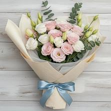 Букет цветов из:  Лизиантусы в Сухобузимском